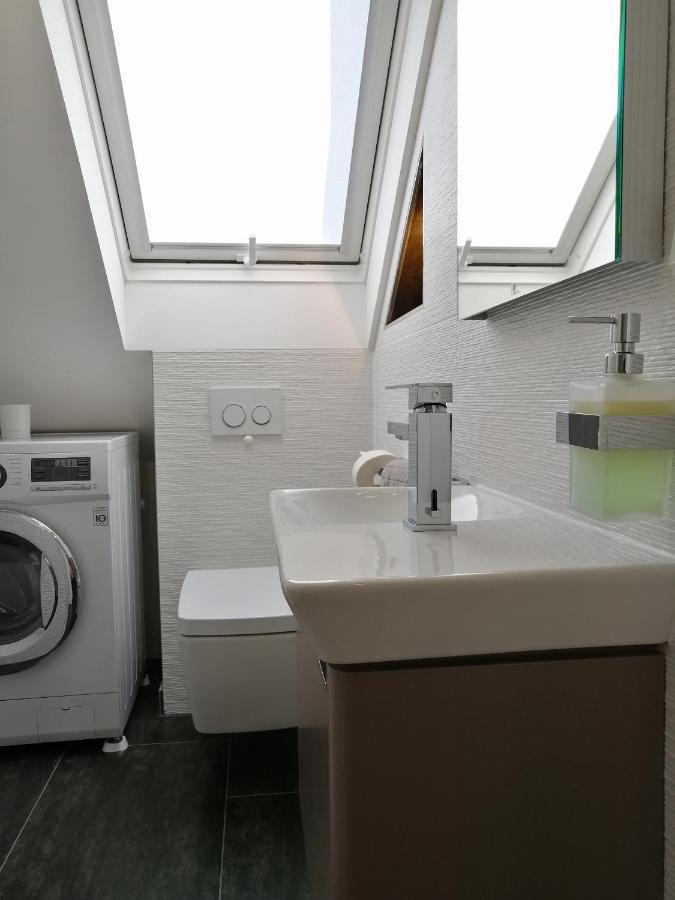 Ruhige Wohnung In Der Naehe Von Frankfurt Kelkheim Esterno foto